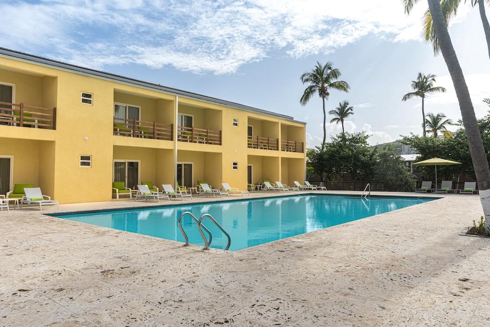 Royal St. Kitts Hotel Frigate Bay Exterior photo